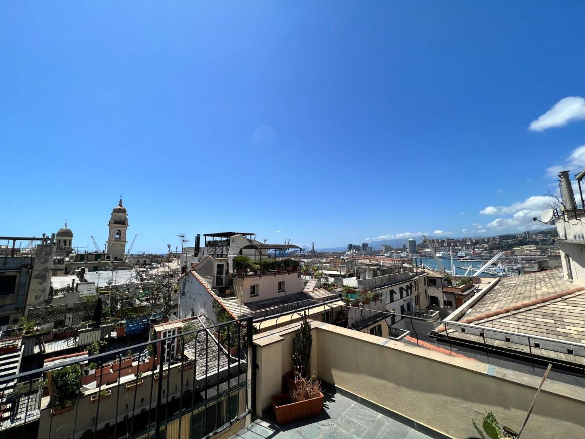 La Terrazza Del Porto Antico By Holiday World Генуя Экстерьер фото